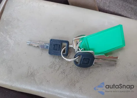 1987 Chevrolet Blazer S10 from USA, damaged, VIN 1GNCT18R2H0125310